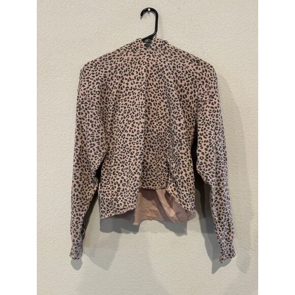 Abercrombie & Fitch Kids Size‎ XXS Girls Leopard Print Long Sleeves Hoodie Tan - Picture 1 of 3